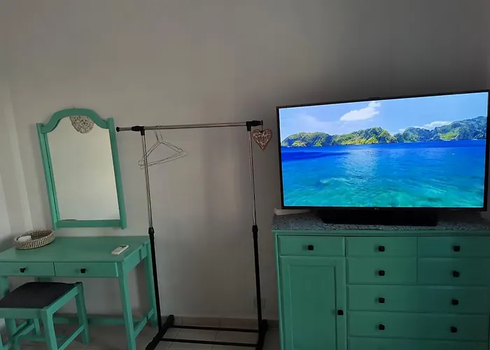 Breathe Easy Living Apartman *