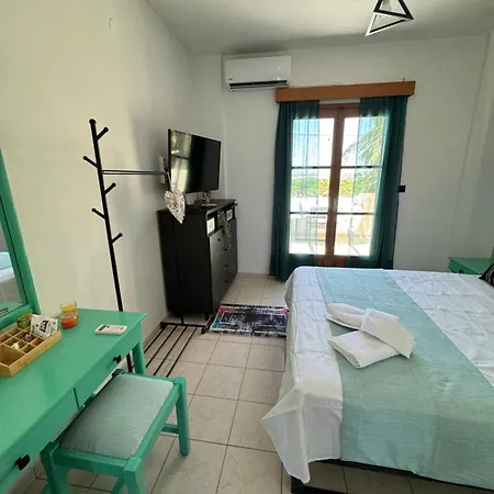 Breathe Easy Living Apartment